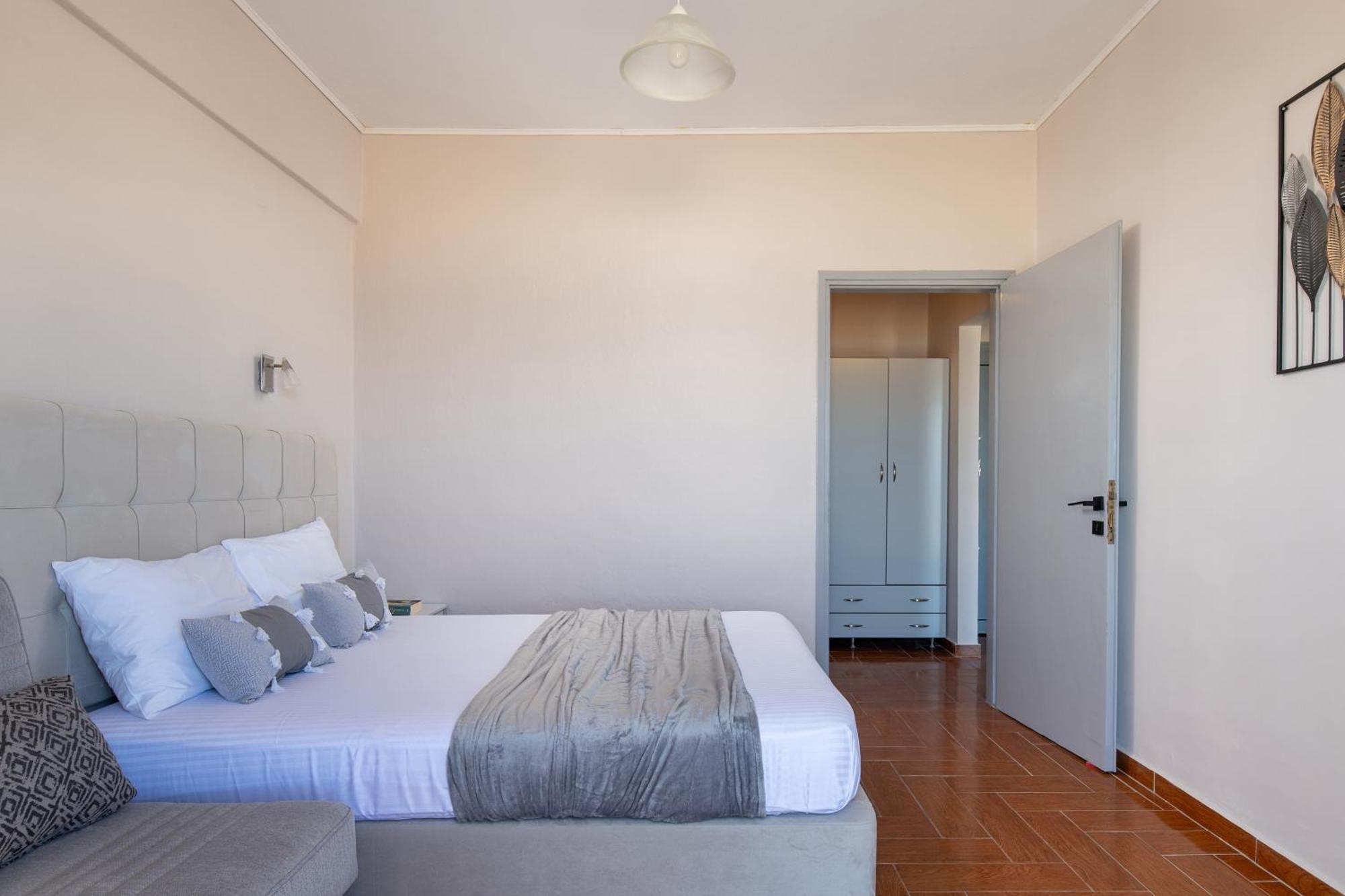 House Giota Apartment Sarti Luaran gambar